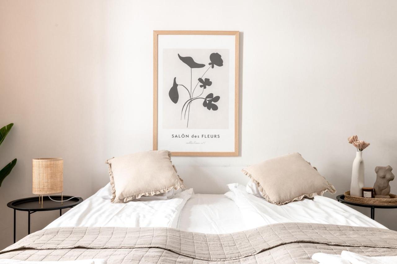2Ndhomes Cozy Studio By The Esplanade Park Helsinki Dış mekan fotoğraf